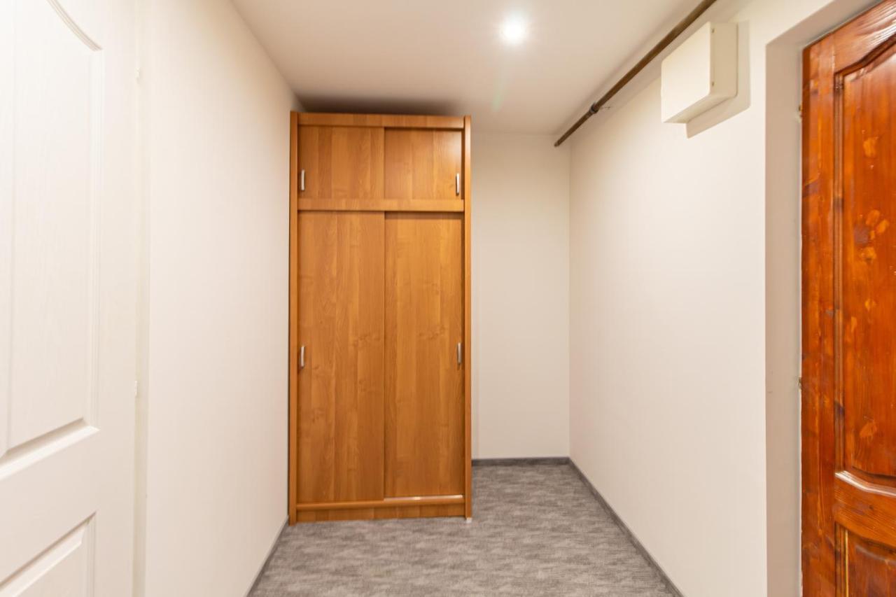 Deli Terasz A Apartman Free Parking, Self-Check-In Anytime Győr Kültér fotó